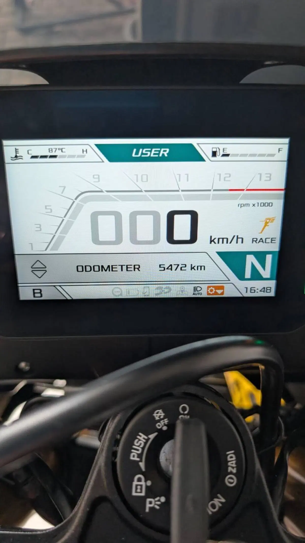 Aprilia Tuono V4 Factory SE-09 SBK (2024) (7)