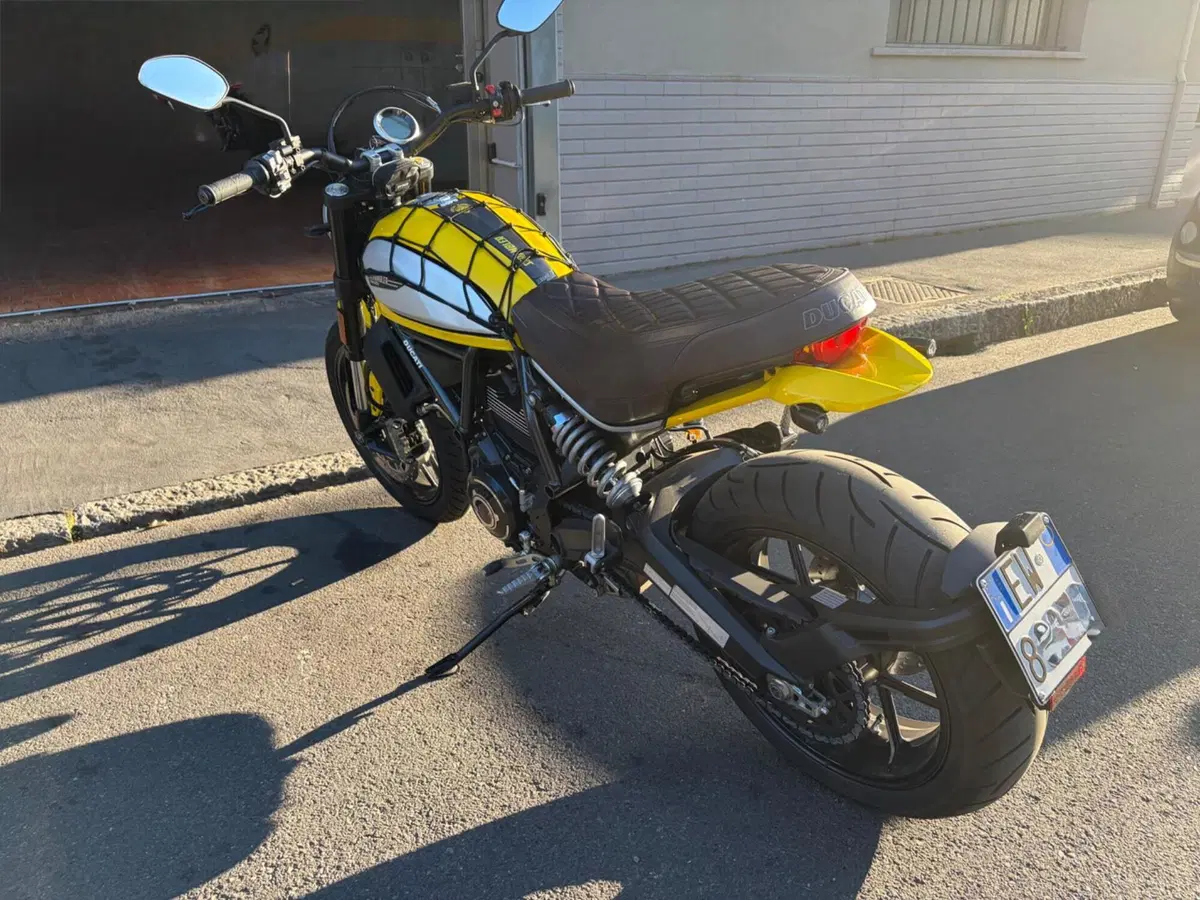 Ducati Scrambler 800 Icon (2021 - 22) (2)