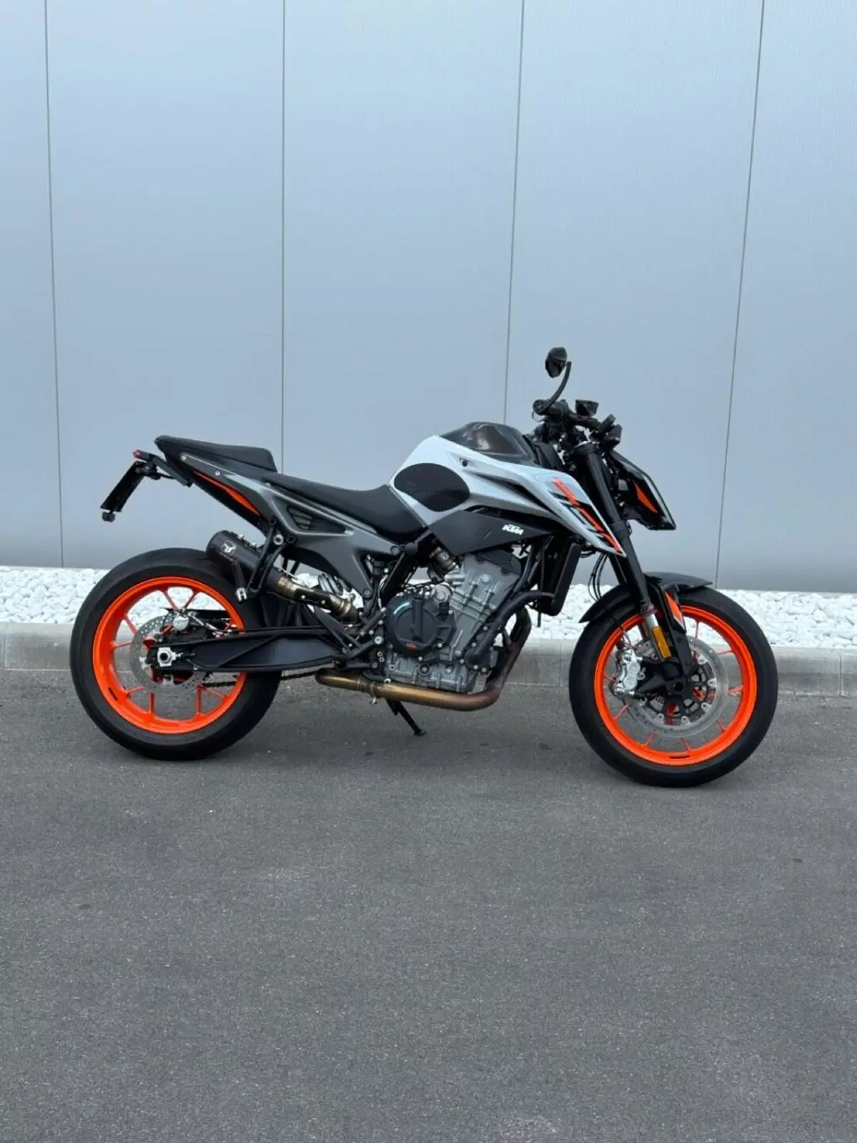 KTM 790 Duke L (2023 - 24)