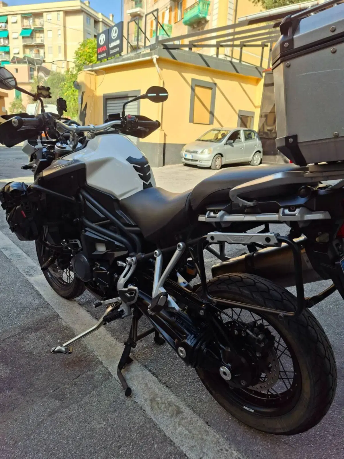 Triumph Tiger Explorer XC 1215 ABS (2011 - 16) (2)