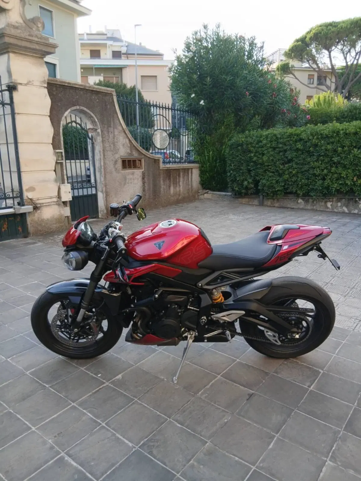 Triumph Street Triple 765 RS (2023 - 26) (3)
