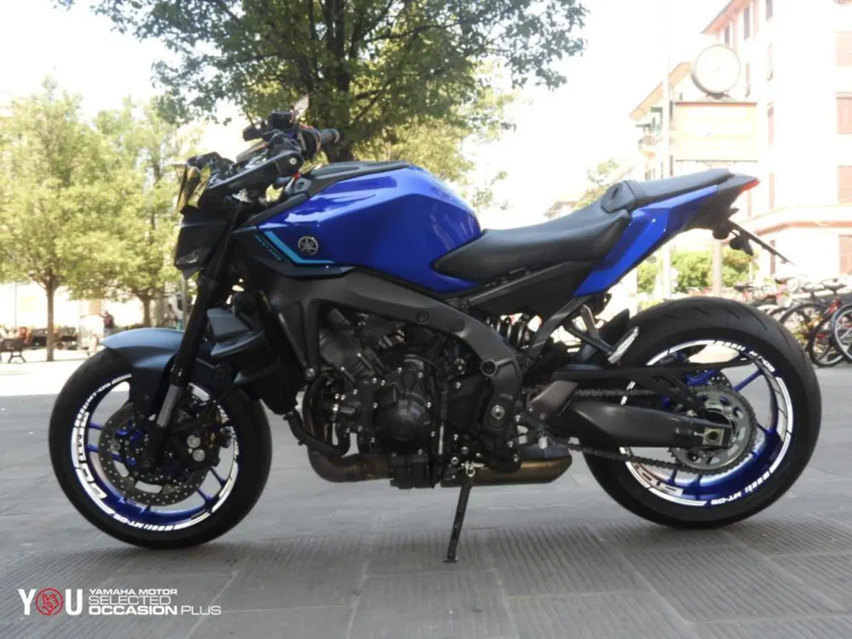 Yamaha MT-09 (2024 - 26) (4)