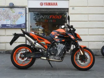 KTM 890 Duke GP (2022 - 23) usata