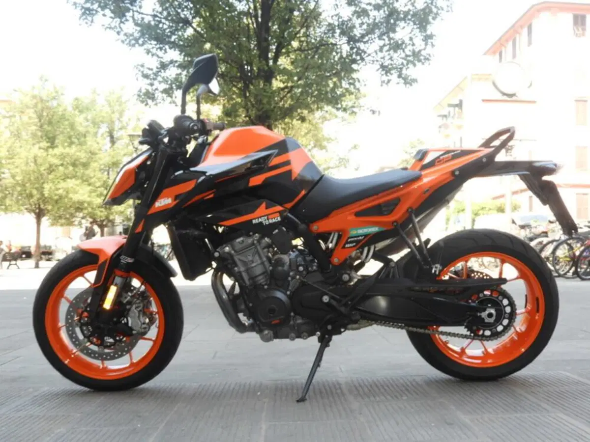 KTM 890 Duke GP (2022 - 23) (4)