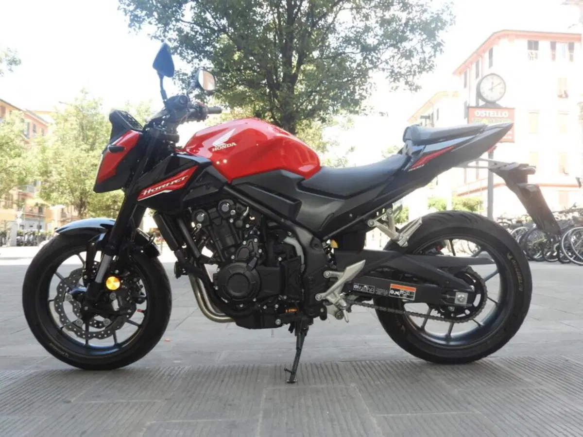Honda CB 500 Hornet (2024 - 25) (4)