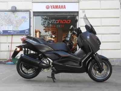 Yamaha X-Max 300 (2021 - 24) usata