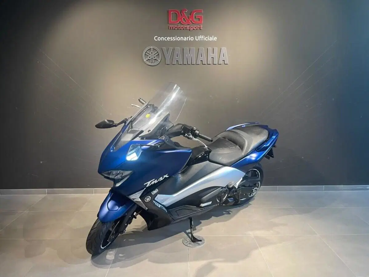 Yamaha T-Max 530 DX (2017 - 19) (3)