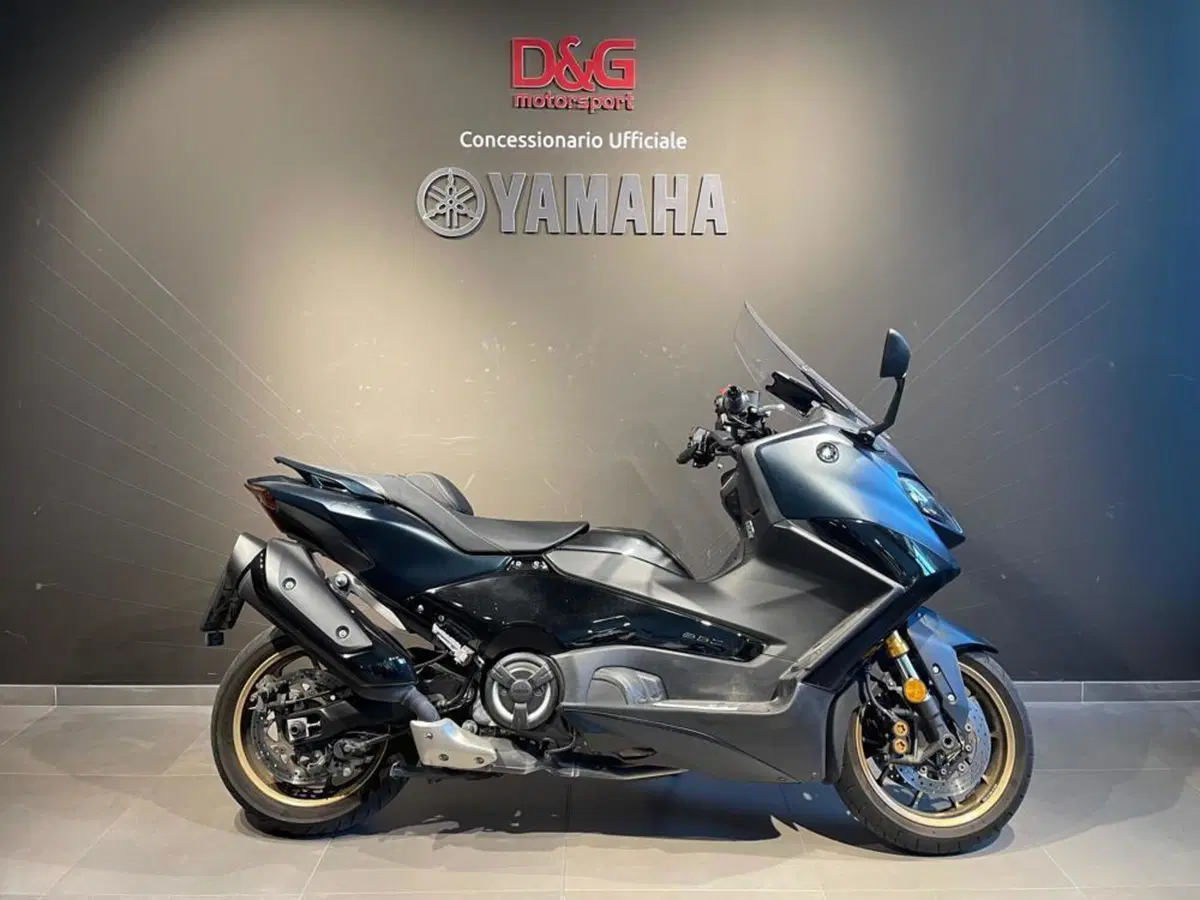 Yamaha T-Max 560 (2022 - 24)