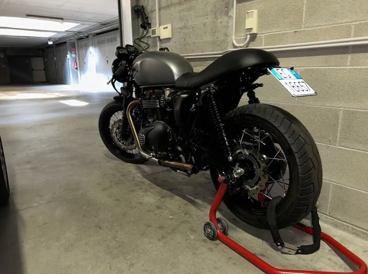Triumph Bonneville T120 (2016 - 20)