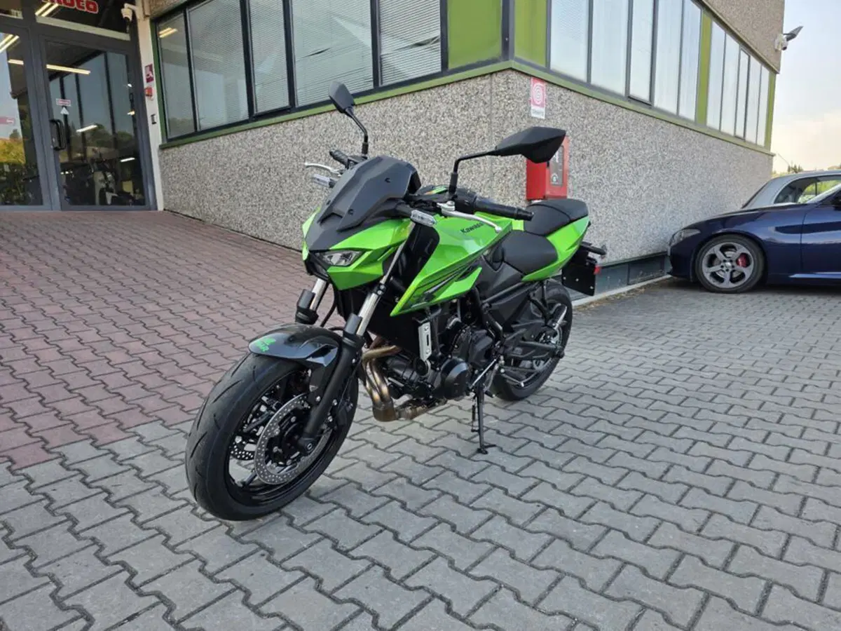 Kawasaki Z 650 Sport (2025 - 26)