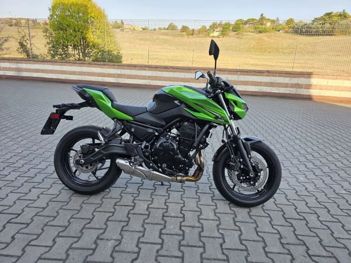 Kawasaki Z 650 Sport (2025 - 26) (3)