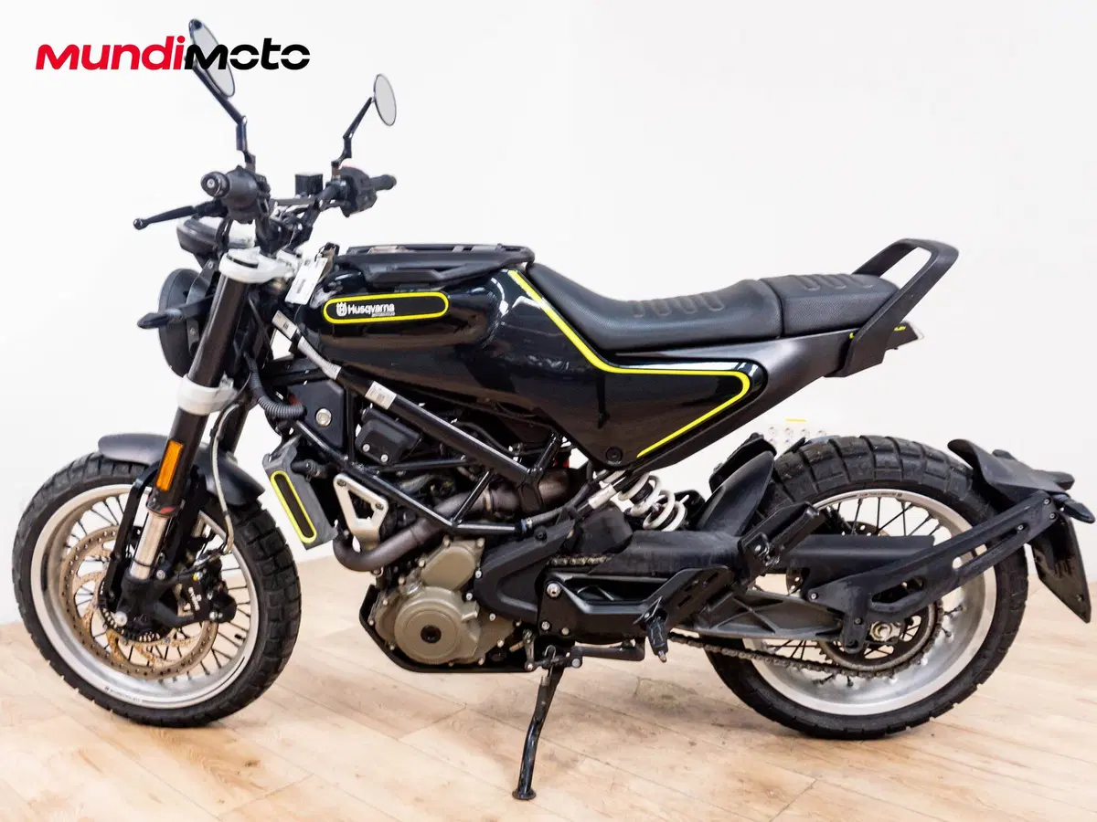 Husqvarna Svartpilen 401 (2020) (6)