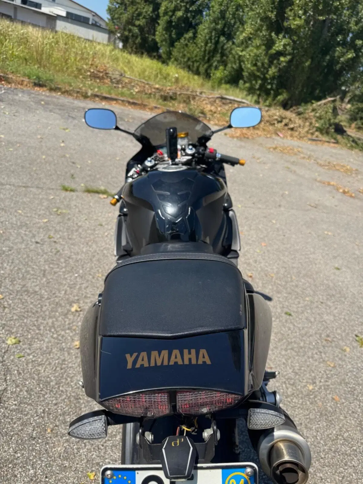 Yamaha YZF R6 (2003 - 04) (9)