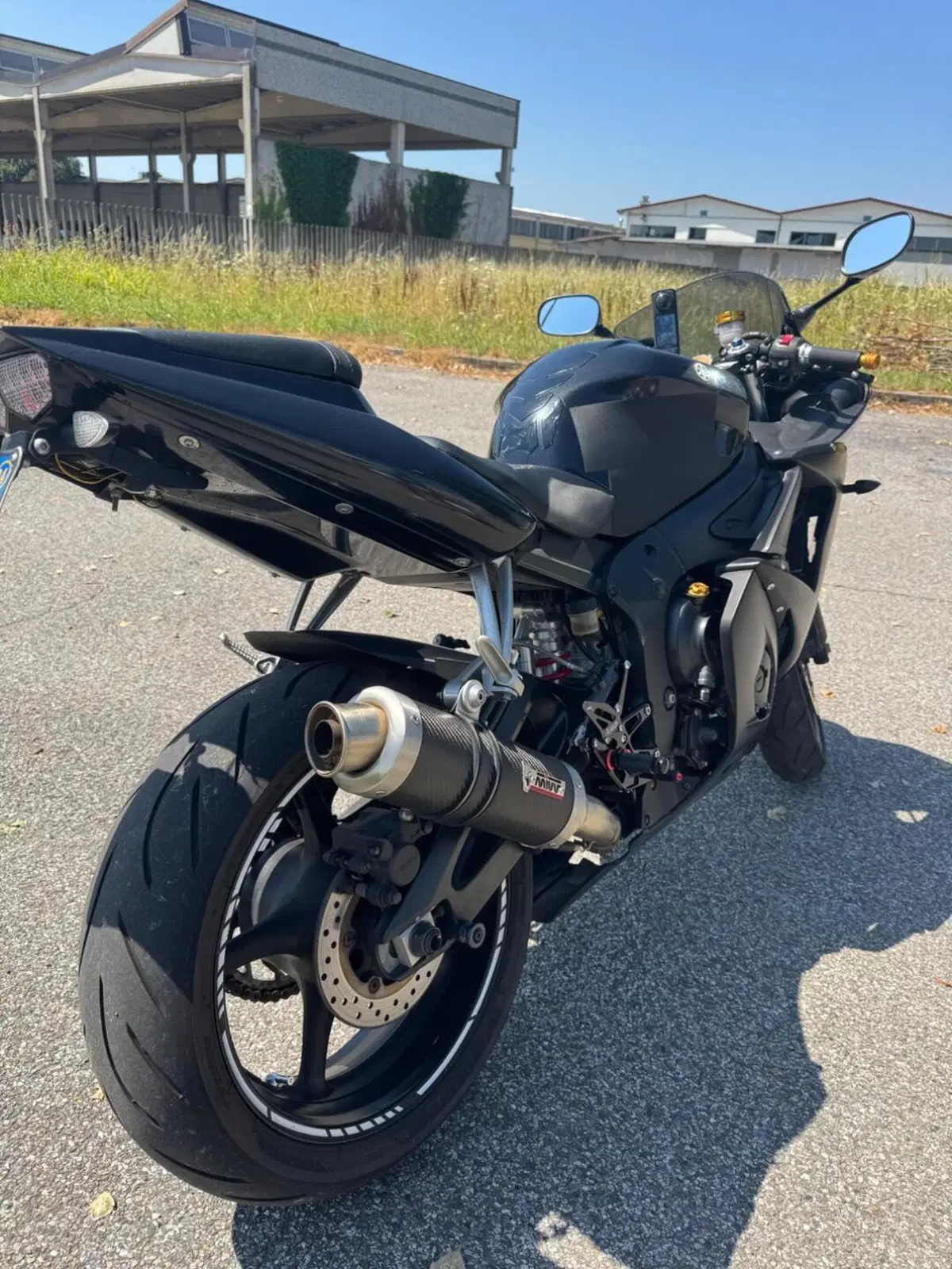 Yamaha YZF R6 (2003 - 04) (10)