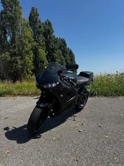 Yamaha YZF R6 (2003 - 04) usata