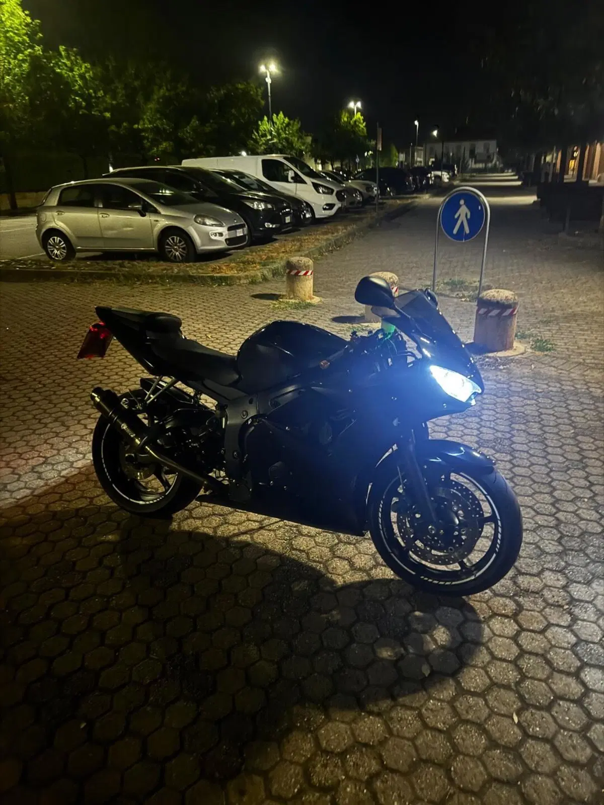 Yamaha YZF R6 (2003 - 04) (3)