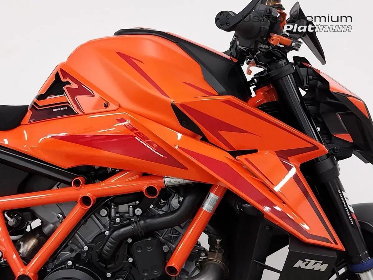 KTM 1390 Super Duke R EVO (2024 - 26) (8)