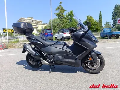Yamaha T-Max 560 (2022 - 24) usata