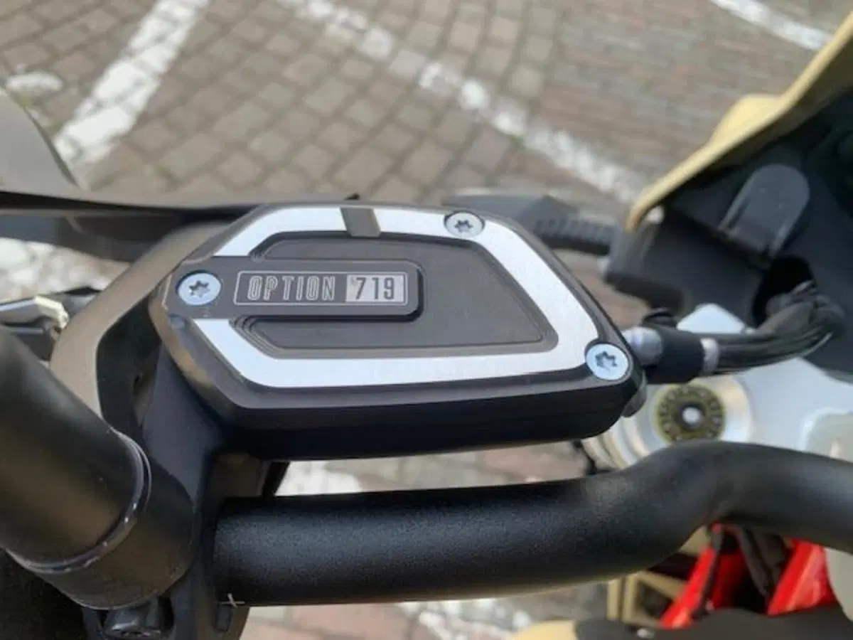 Bmw R 12 G/S (2026 - 27) (7)