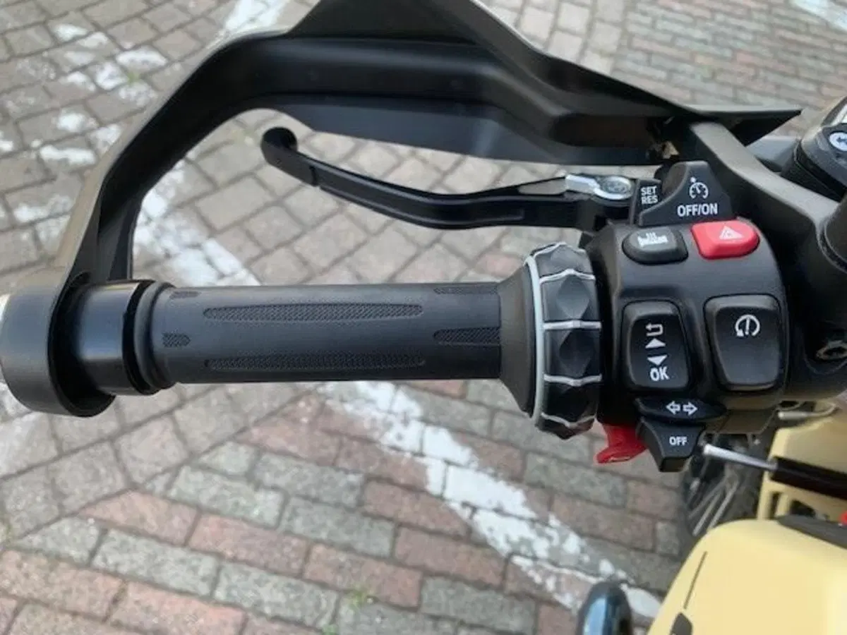 Bmw R 12 G/S (2026 - 27) (11)