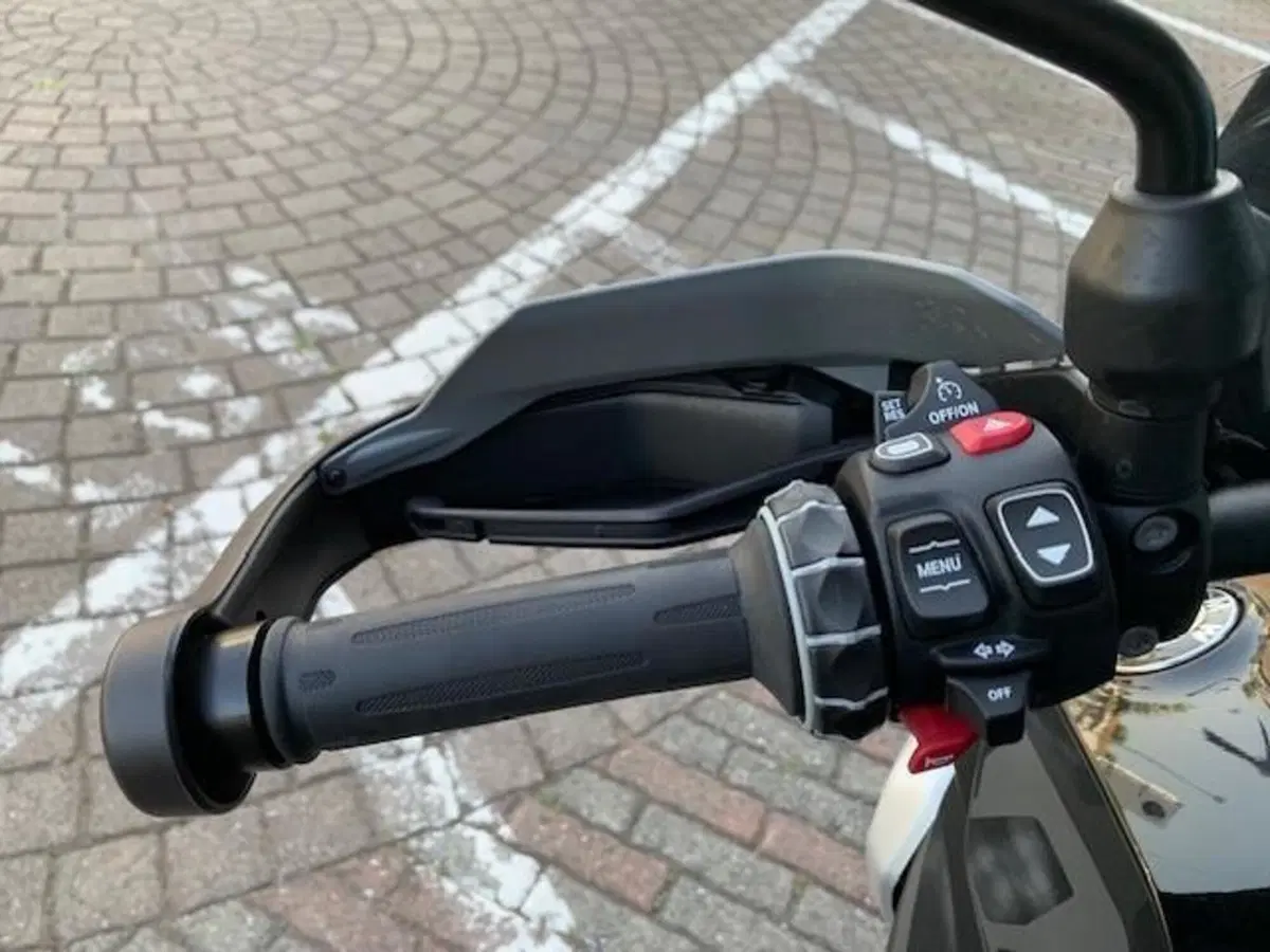 Bmw R 1300 GS (2023 - 26) (14)