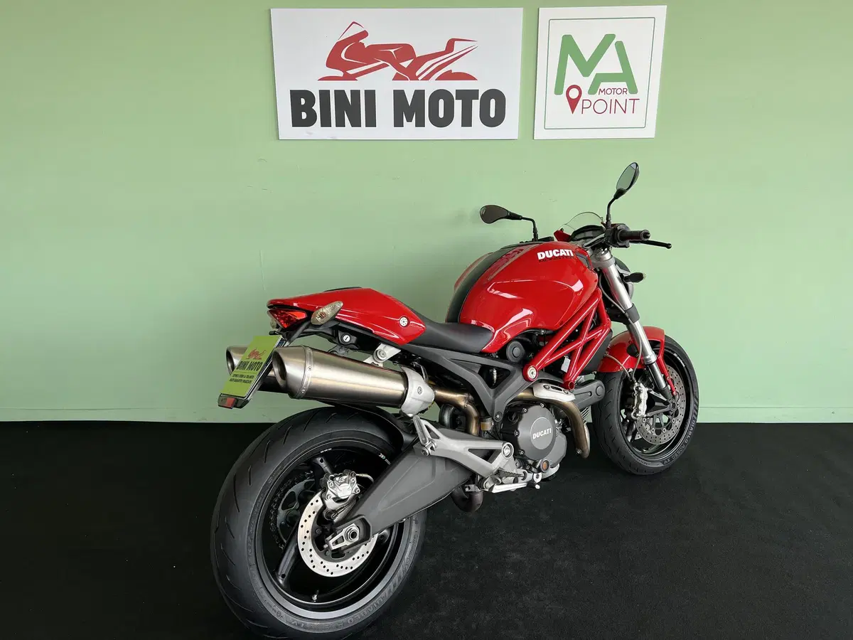 Ducati Monster 696 (2008 - 13) (8)