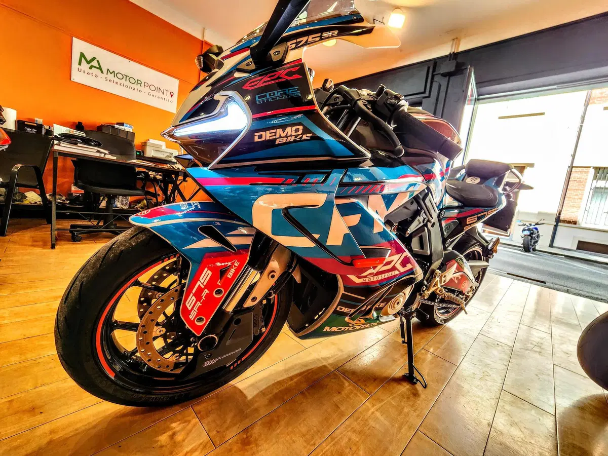 CFMOTO 675SR-R (2025 - 26) (12)