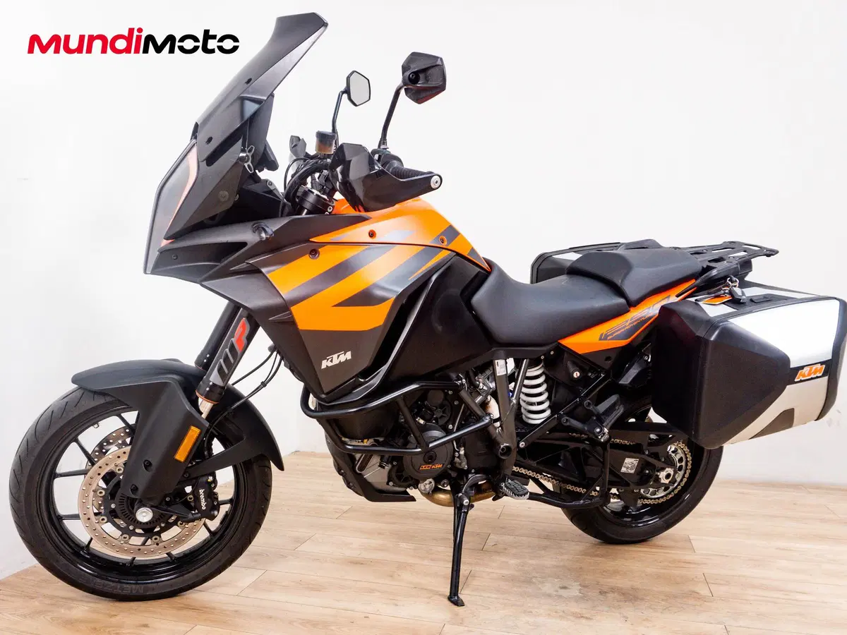 KTM 1290 Super Adventure S (2021) (8)