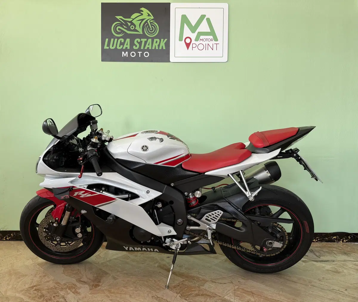Yamaha YZF R6 (2008 - 09) (3)