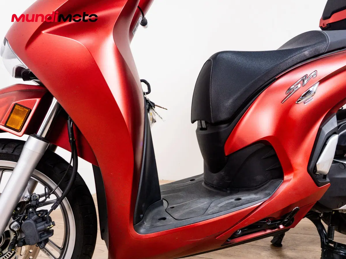 Honda SH 350i GT (2025 - 26) (9)