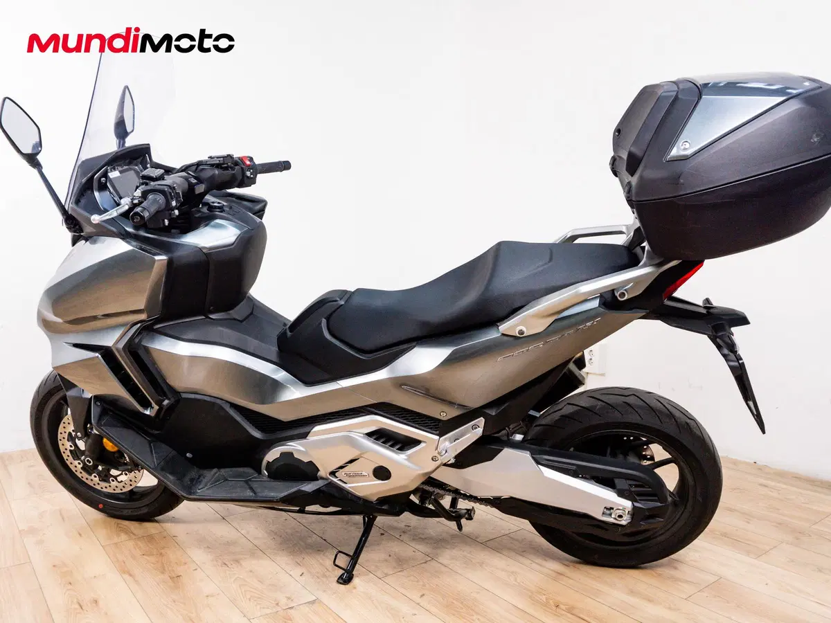 Honda Forza 750 (2025 - 26) (7)