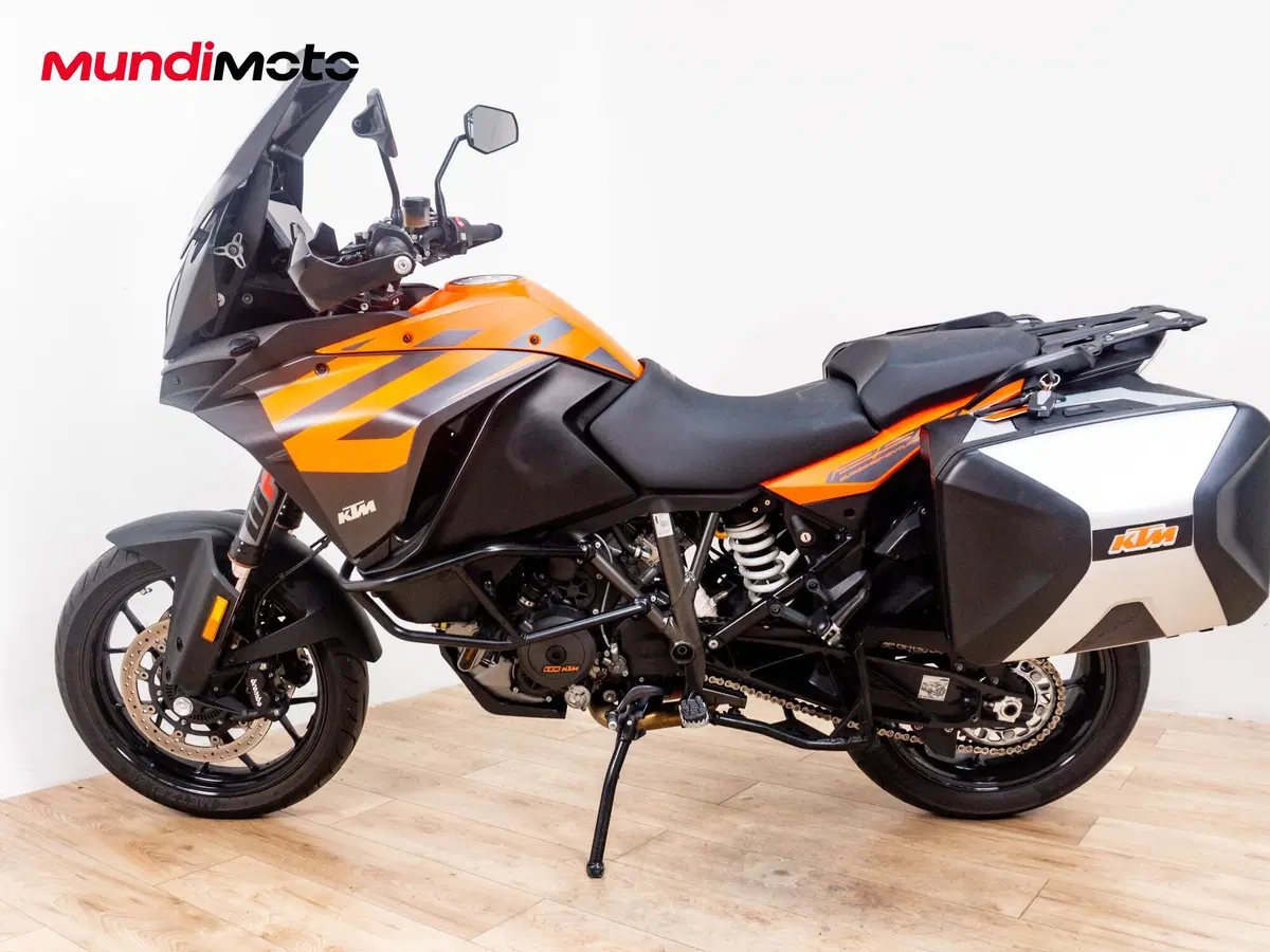 KTM 1290 Super Adventure S (2021) (6)