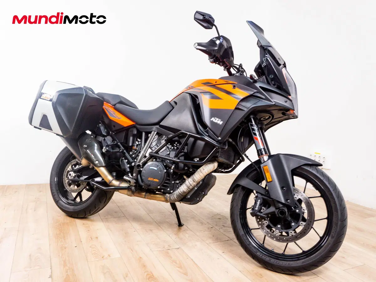 KTM 1290 Super Adventure S (2021) (2)