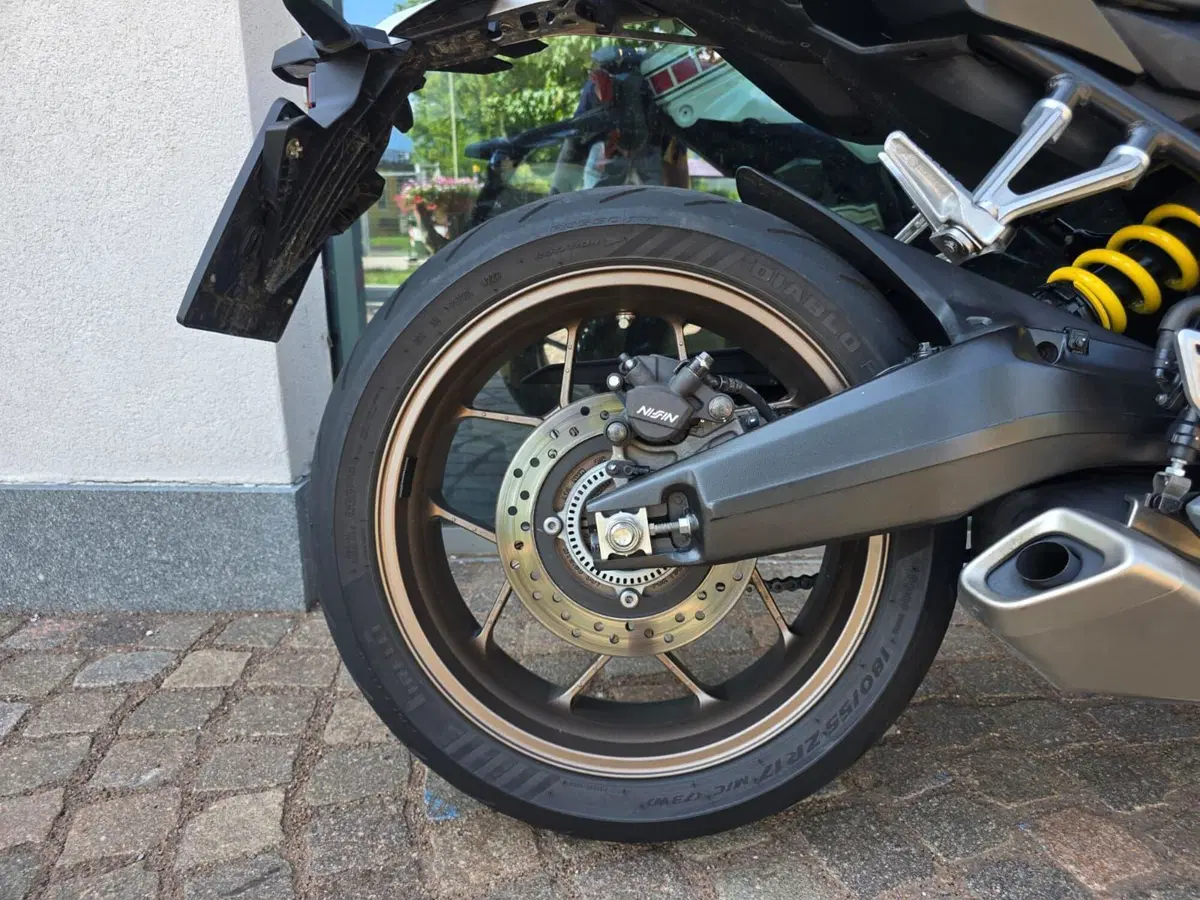 Honda CB 650 R (2021 - 23) (13)