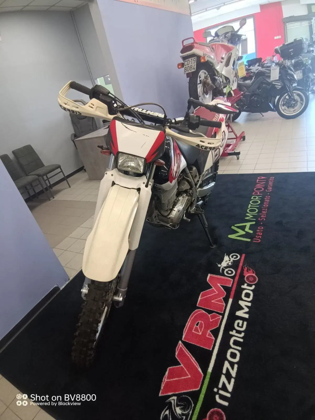 Yamaha TT 600 R (2)