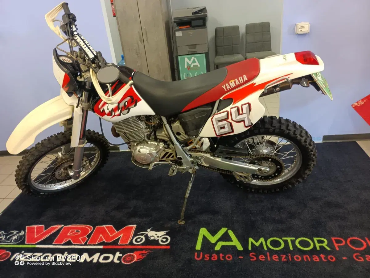 Yamaha TT 600 R (14)