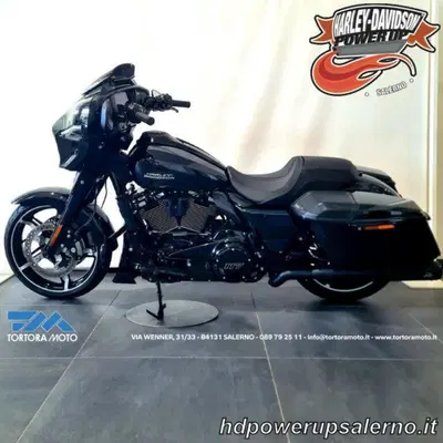 Harley-Davidson 117 Street Glide (2021) - FLHXSE usata
