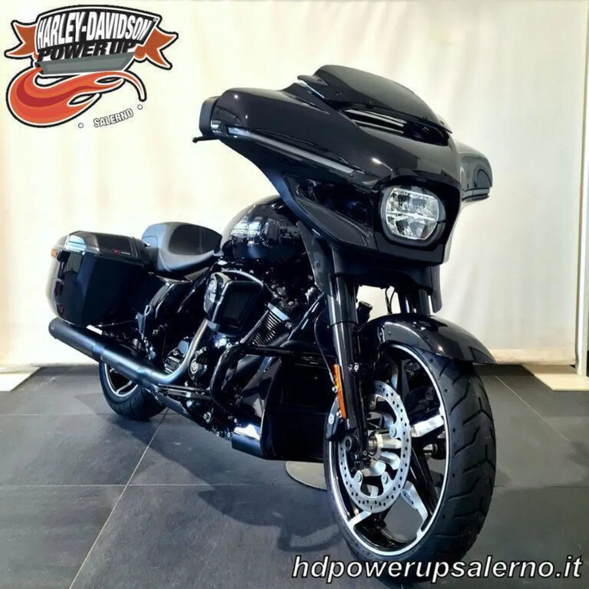 Harley-Davidson 117 Street Glide (2021) - FLHXSE (4)