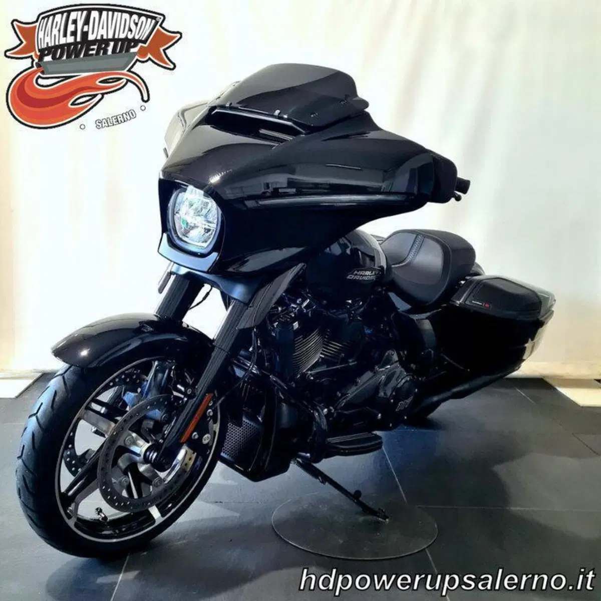 Harley-Davidson 117 Street Glide (2021) - FLHXSE (3)