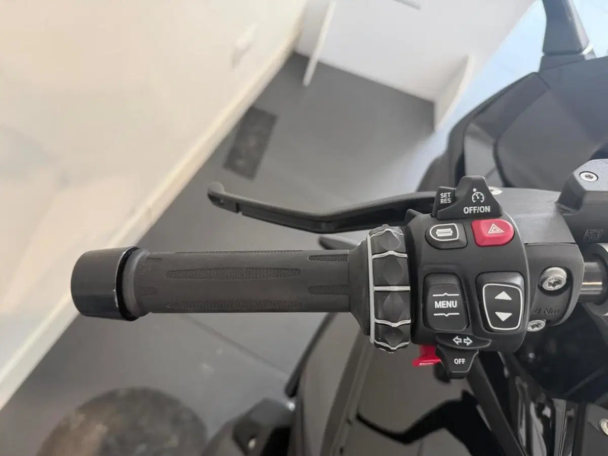 Bmw R 1300 RS (2026) (5)