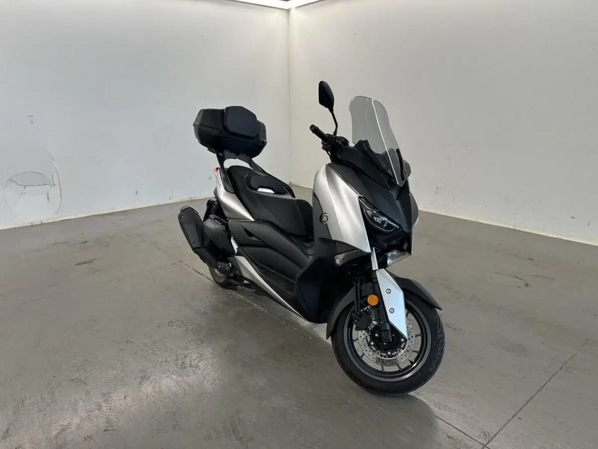 Yamaha X-Max 400 ABS (2017 - 20) (3)
