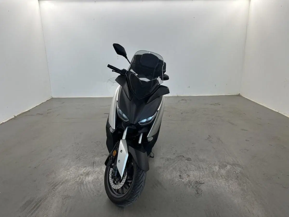 Yamaha X-Max 400 ABS (2017 - 20) (2)
