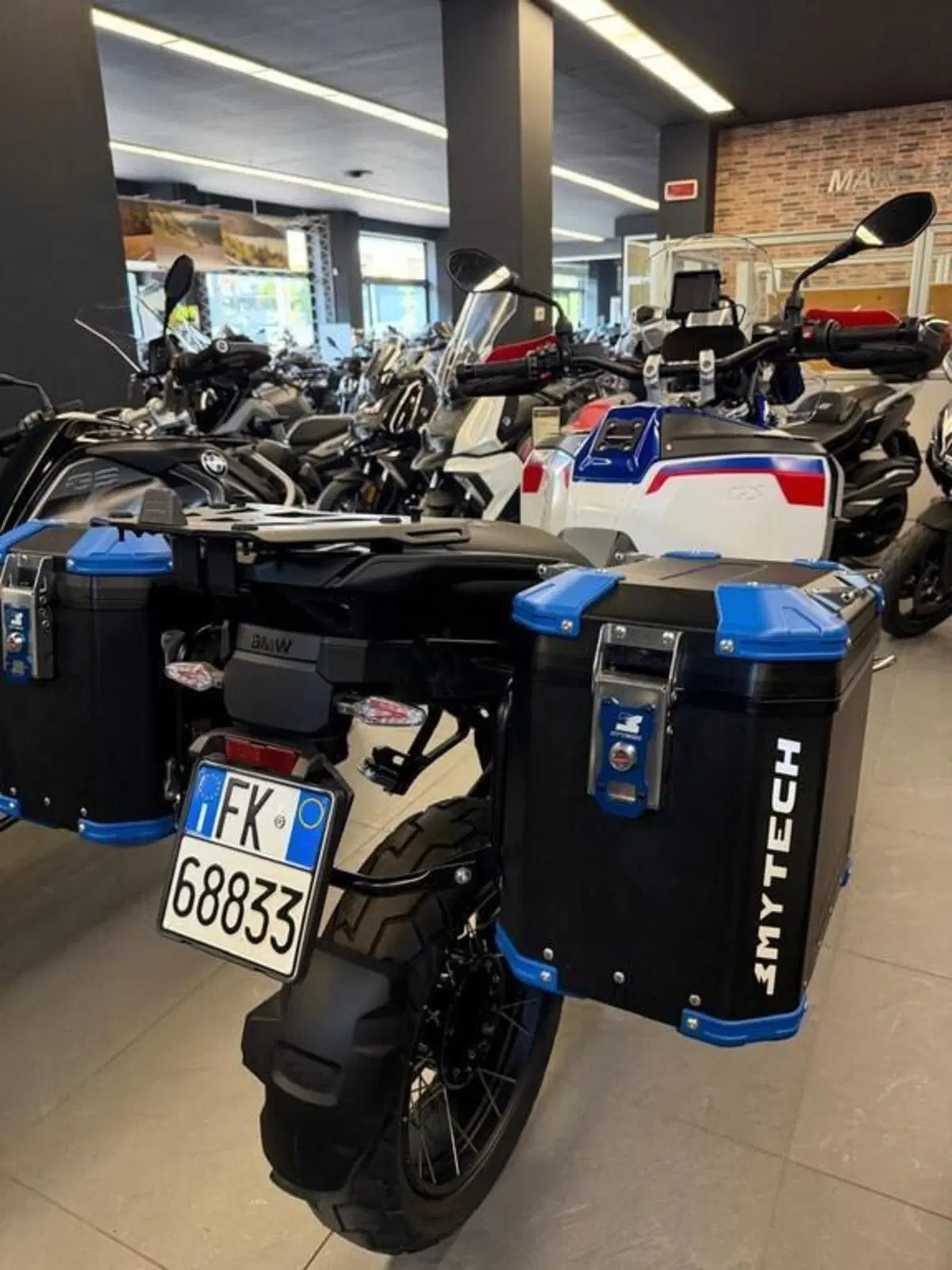 Bmw R 1300 GS Adventure Trophy (2025 - 26) (3)