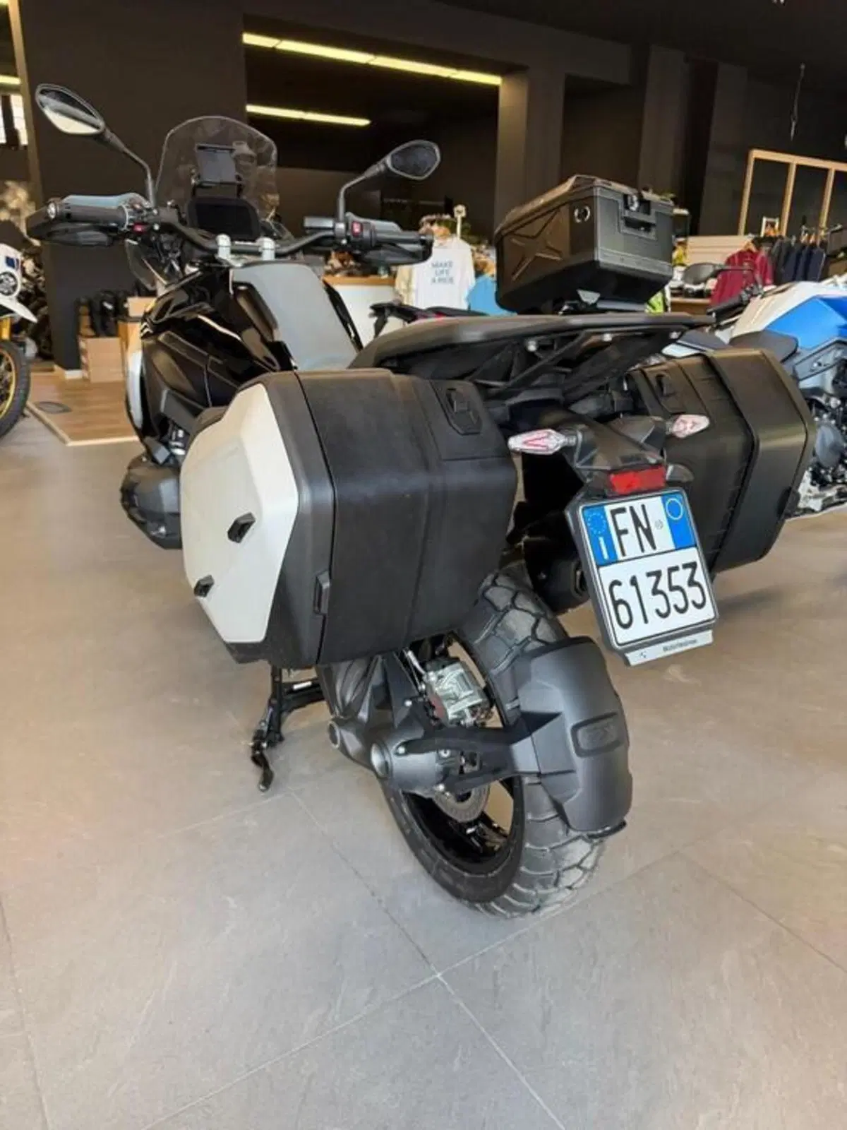 Bmw R 1300 GS (2023 - 26) (4)