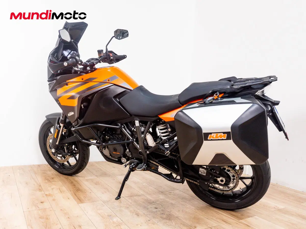 KTM 1290 Super Adventure S (2021) (7)