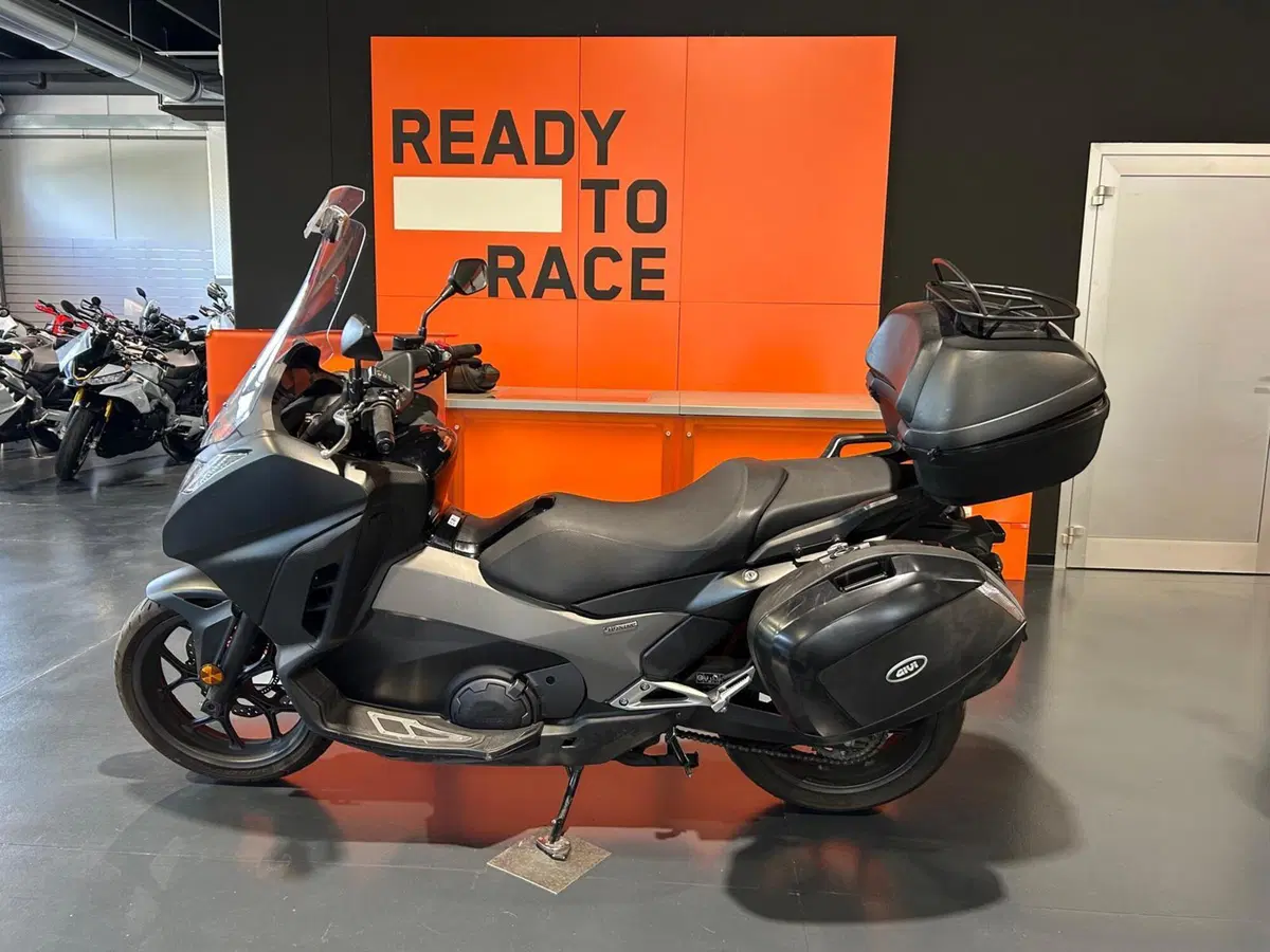 Honda Integra 750 DCT (2016 - 17) (3)