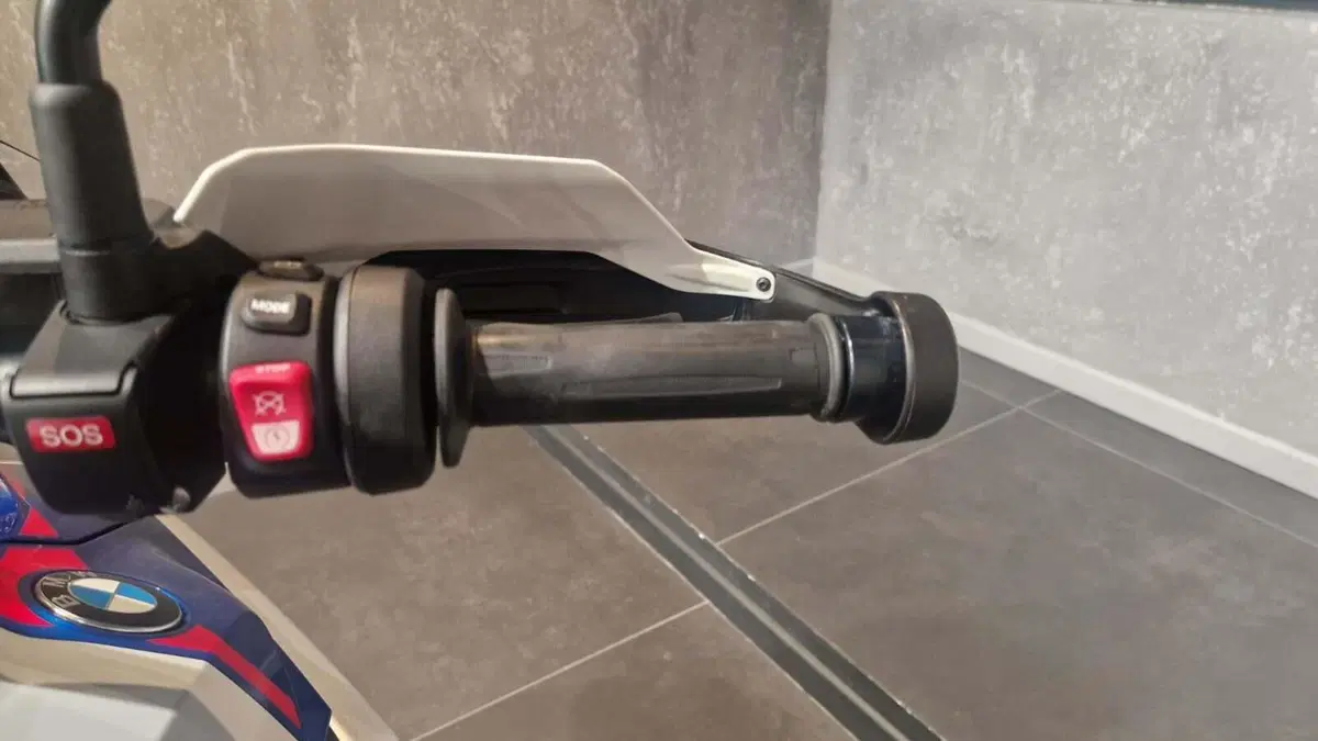 Bmw R 1300 GS Trophy (2023 - 26) (8)
