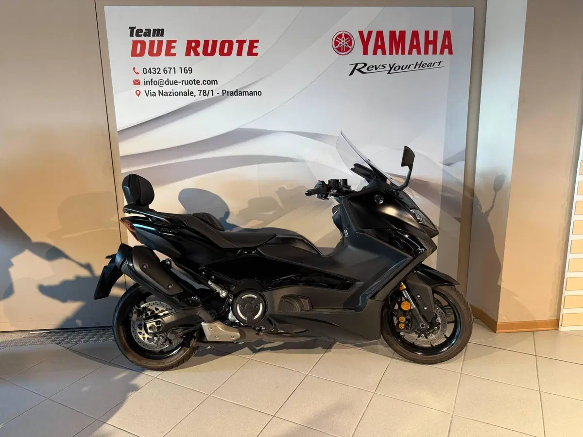 Yamaha T-Max 560 Tech Max (2022 - 24) (3)
