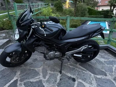 Suzuki Gladius 650 SFV ABS (2009 - 15) usata