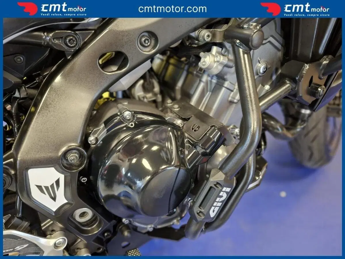 Yamaha Tracer 9 GT (2021 - 24) (9)